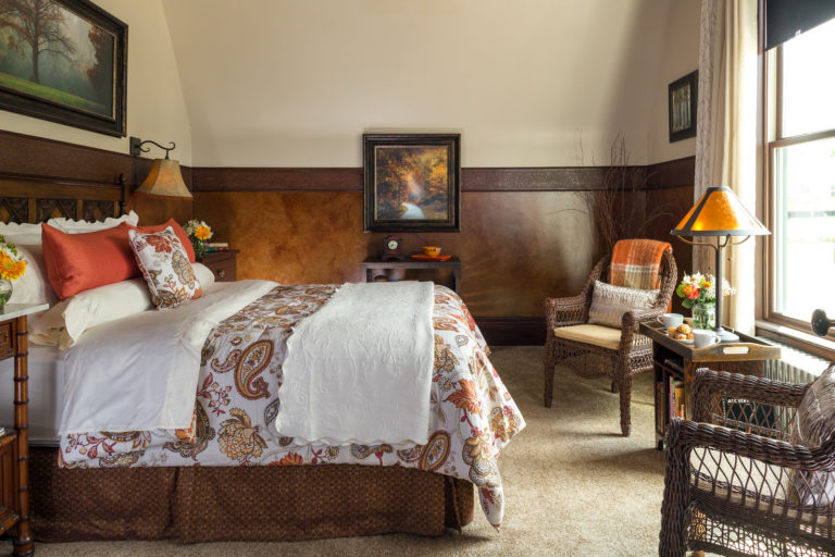 Hartzell House Interiors Guest Rooms Trappers Room September 2017 4 X3 768x512