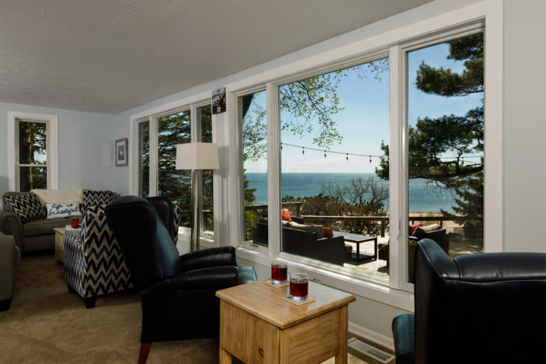 Looking Glass 0209 768x512