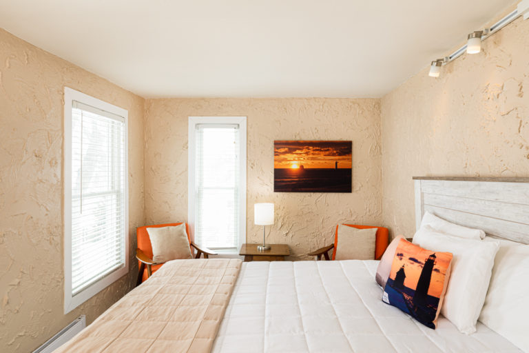 Looking Glass 6403 768x512