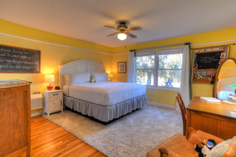 gatlinburg tennessee bed and breakfast 02 768x512