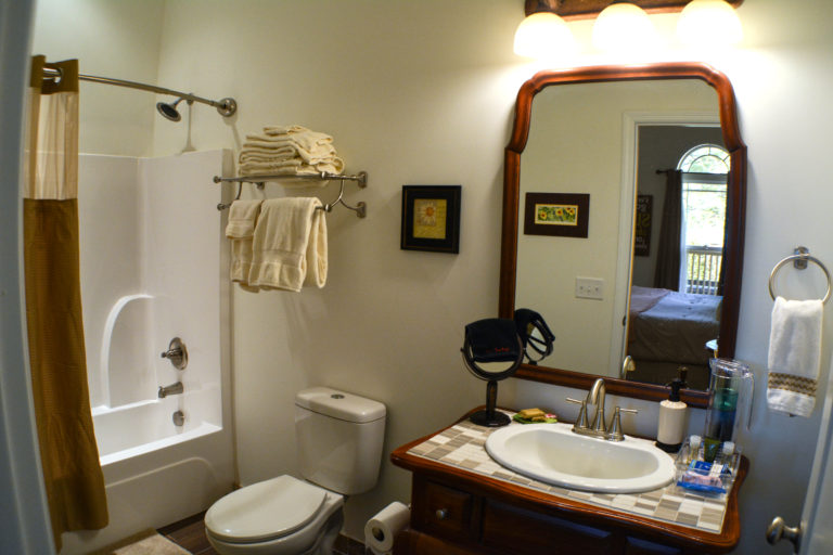 Sunflower Bath 2400x1600 SFC 0331E 768x512