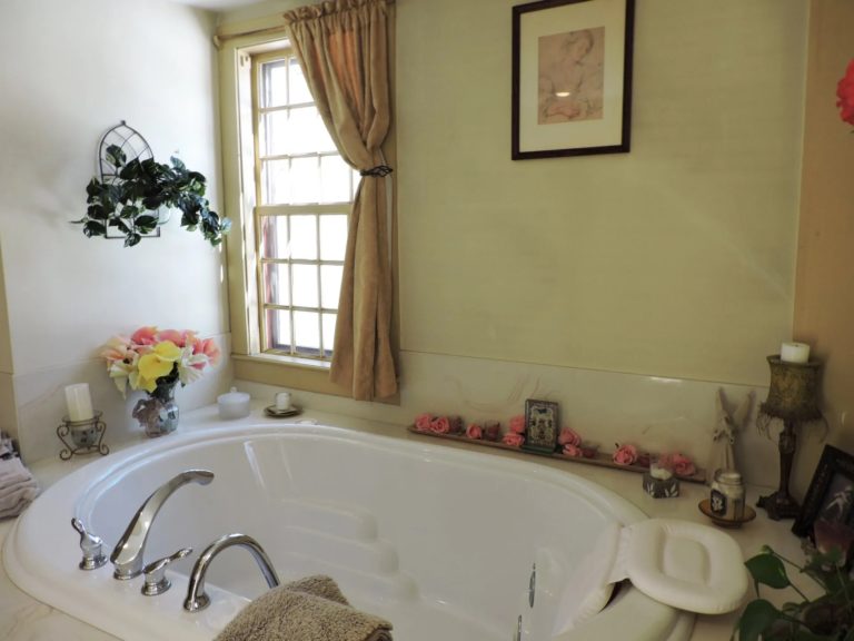 uconn bed and breakfast 07 768x576