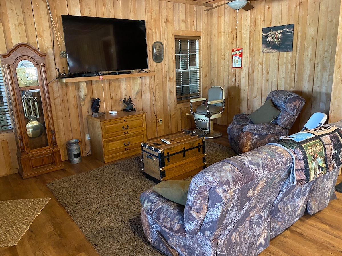lodge living room